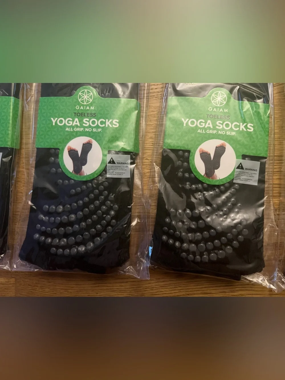 Pack Of 4 Gaiam Toeless Yoga Socks No Slip Black Size Small Medium One Pair Each
